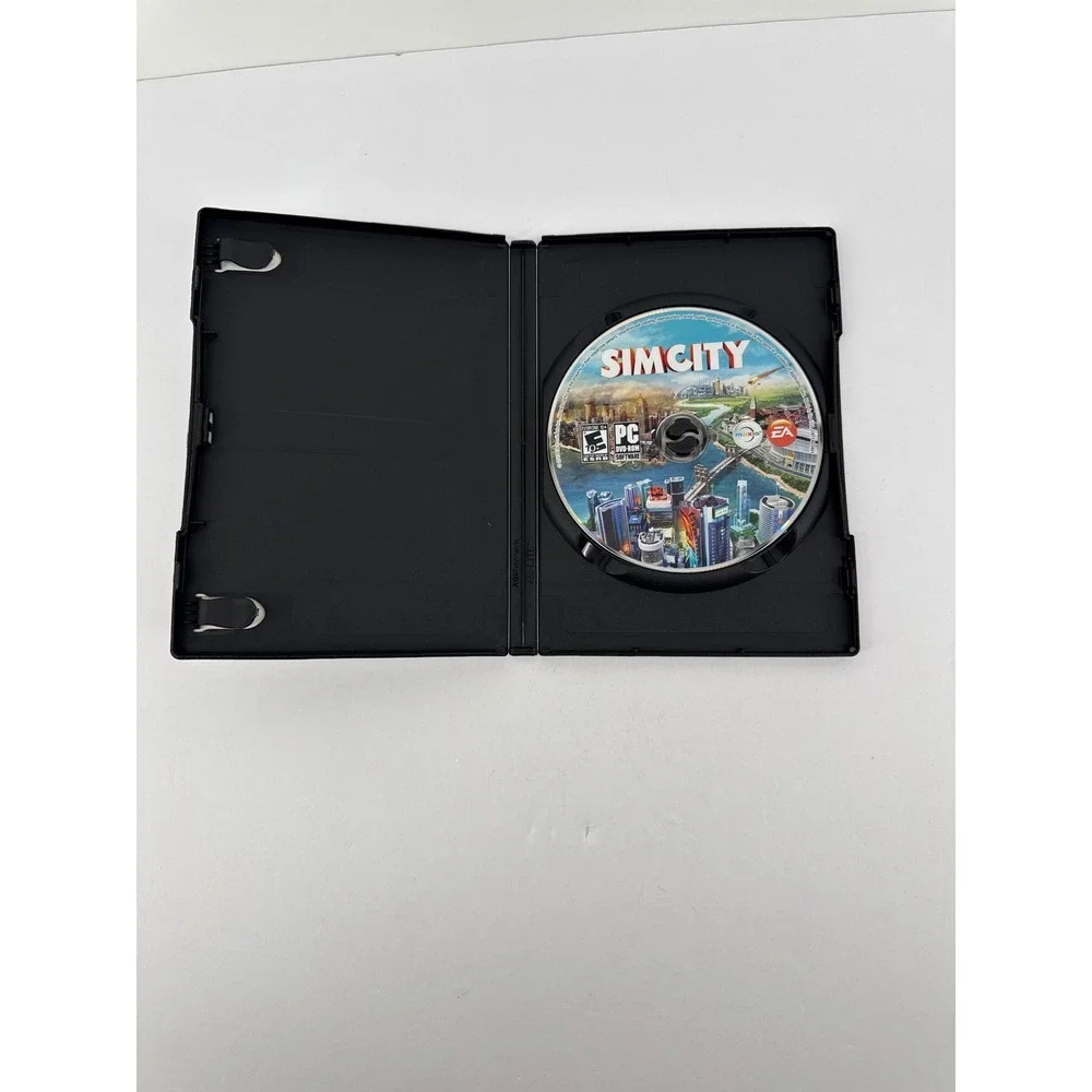 SimCity PC DVD-ROM 2013 Electronic Arts Maxis Simulation Video Game Case & Disc